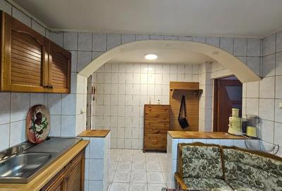 Apartament cu 2 camere decomandat în Costin Georgian - 7