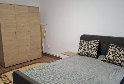 Apartament cu 3 camere decomandat în Central - 4