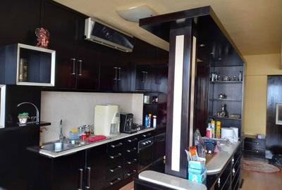 Apartament cu 3 camere decomandat în Popoveni - 4
