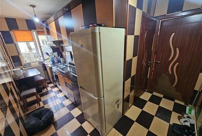 Apartament cu 2 camere nedecomandat, mobilat în Micro II - 24