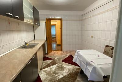 3 camere decomandate, centrala noua, termopan, izolat, 71mp, Piata Sud - 5