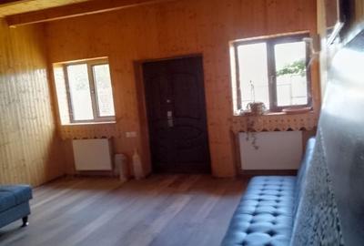 Casă cu 2 camere cu Teren 451 Mp în Cazasu - 10