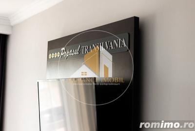 Spațiu comercial, de 1,279 mp, în Piatra - 17