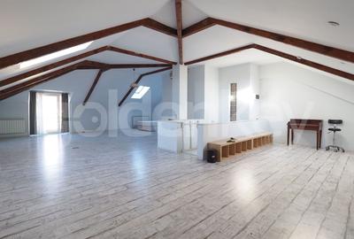 Duplex cu 7 camere cu Canalizare în Pipera - 18