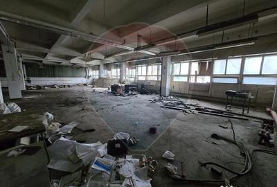 Spațiu comercial, de 900 mp, în Nord - 3