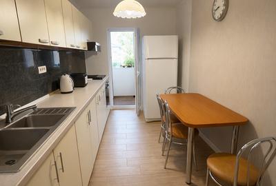 Apartament cu 4 camere decomandat, mobilat în Dacia - 8