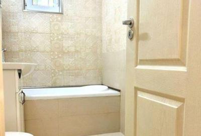 Apartament cu 3 camere decomandat, mobilat în Central - 4