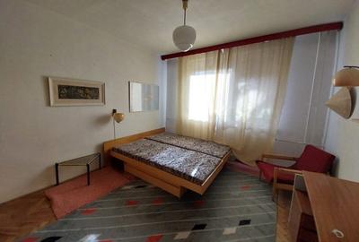 Casă cu 4 camere în Central - 4