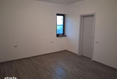 Casă cu 3 camere cu Teren 280 Mp în Dobroești - 2