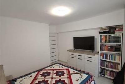 Apartament 3 camere decomandat etaj intermediar Racadau - 5