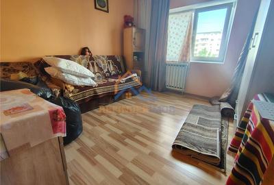 Apartament cu 3 camere decomandat în Sebastian - 3
