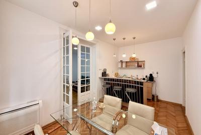 Casă individuală cu 16 camere cu Canalizare în P-ța Unirii - 12