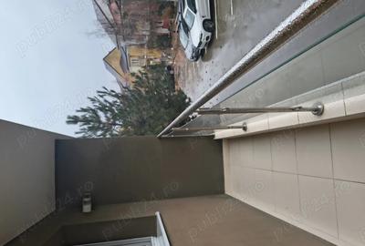 Inchiriez garsoniera - 2