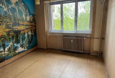 Apartament cu 4 camere decomandat în Colentina - 1