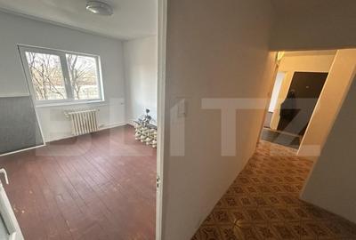 Apartament de vanzare, 3 camere, 70 mp, zona Iosia, Oradea - 10