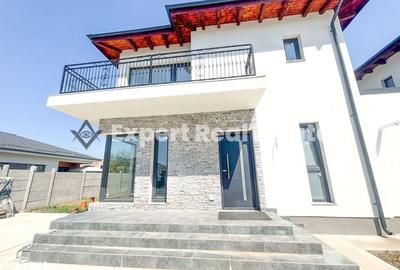 Casă cu 4 camere cu Teren 300 Mp în Tunari - 3