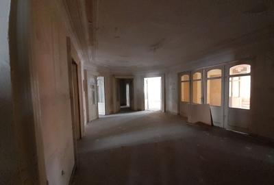 Casa in stil brancovenesc si teren 1750 mp in zona Piata Romana - 4