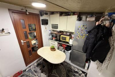 Vilă cu 2 corpuri, acces auto, curte – Republica / Industriilor - 4