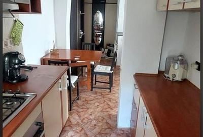 Apartament cu 3 camere decomandat în Central - 6