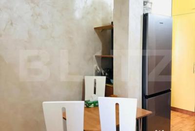 Apartament cu 3 camere semidecomandat în Central - 6