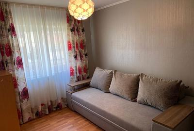 Apartament cu 3 camere decomandat în Turnișor - 3
