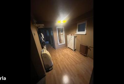 Apartament cu 4 camere decomandat în Tei - 2