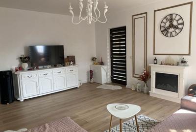 Casă cu 3 camere în Letea Veche - 1