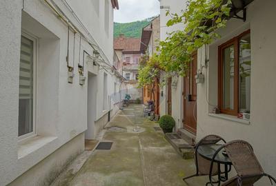 De vanzare 2 camere, ultracentral - Str. Poarta Schei, Ideal Airbnb - 13