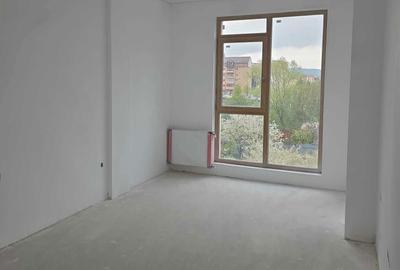 Apartament cu 3 camere decomandat în Exterior Vest - 6
