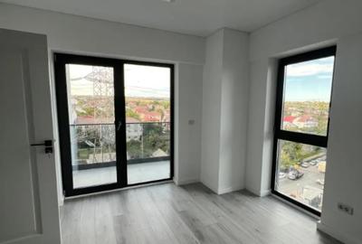 Apartament cu 7 camere decomandat în Nicolina - 8