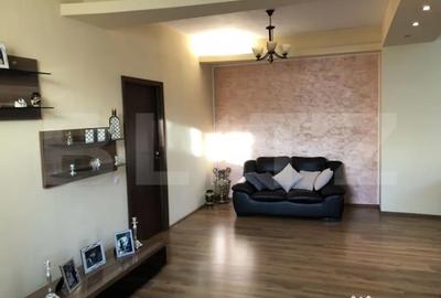 Casă cu 7 camere cu Teren 450 Mp în Calea Severinului - 4