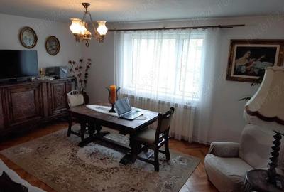 Casă cu 5 camere cu Teren 720 Mp în Ciarda Roșie - 1