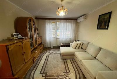 Proprietar vinde apartament 2 camere Universitate amenajat si mobilat et 4 pret 40.800 euro neg - 2