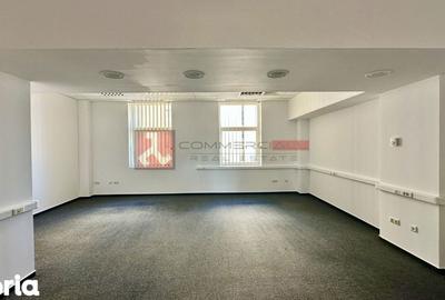 Spațiu comercial, de 386 mp, în Centrul Civic - 2