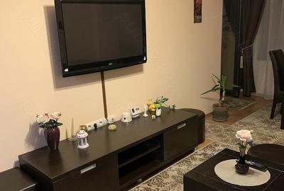 Apartament cu 2 camere semidecomandat în Central - 1