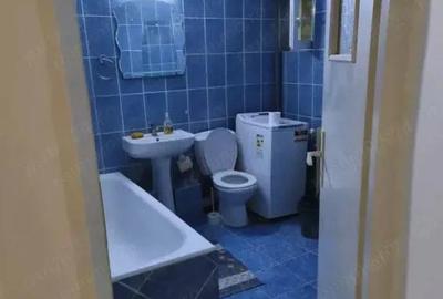 400 euro!Ap 2 cam decomandat in Podul de Fier - 4