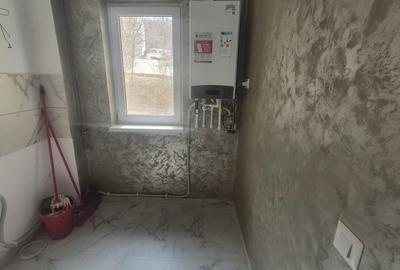 Apartament cu 3 camere semidecomandat, mobilat în Dărmănești - 5