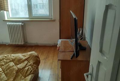Apartament cu 3 camere decomandat în Central - 3