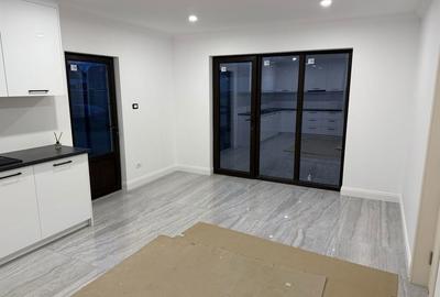 Casă cu 4 camere în Central - 4