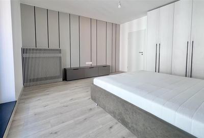 Garsonieră decomandată, mobilată în Tractorul - 2