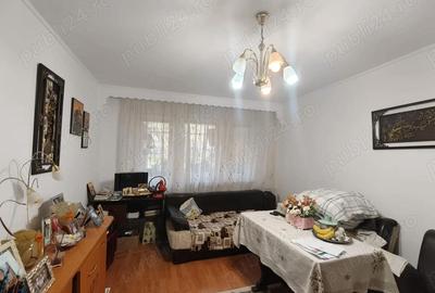 Apartament cu 3 camere decomandat în Tomis Nord - 9