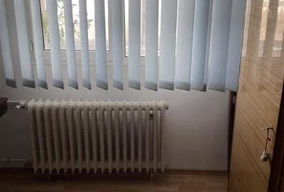 Apartament cu 3 camere decomandat în Giurgiului - 4