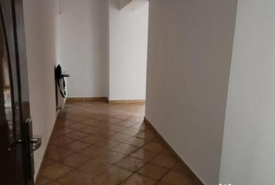 Apartament cu 3 camere decomandat în Cantacuzino - 1
