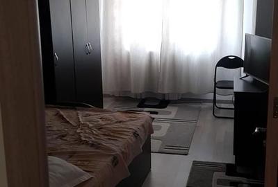 Apartament cu 2 camere semidecomandat în 1 Mai - 2