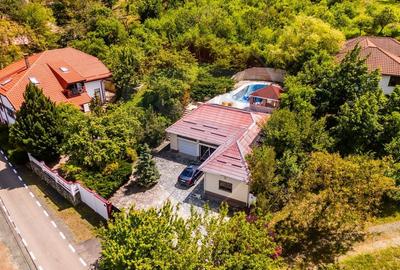Casă individuală cu 6 camere în Ghioroc