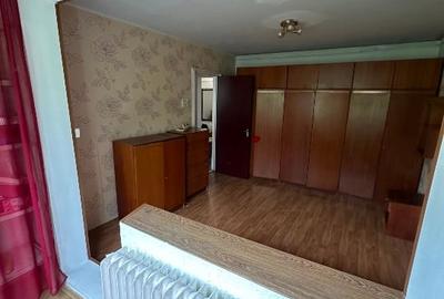 Apartament 3 camere, decomandat, an constructie 1976, etaj 4 din 4 - 11