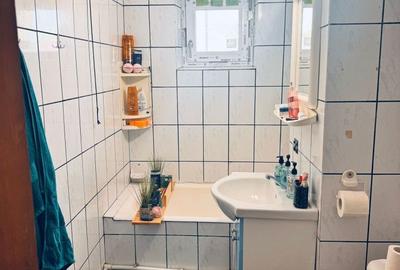 Apartament cu 3 camere decomandat în Amara - 3