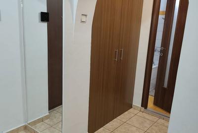 Apartament cu 2 camere decomandat, mobilat în Dristor