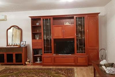 Apartament cu 3 camere decomandat în Central - 3