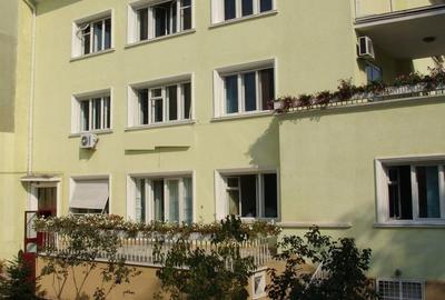 Birou, de 3,660 mp, în P-ța Rosetti - 7